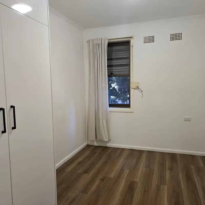 3 Bedroom family home opposite park