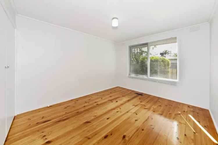 2 Bedroom 152 m² Apartment Melbourne