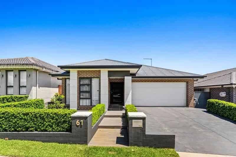 Real Estate For Lease - 61 Bourne Ridge - Oran Park , NSW
