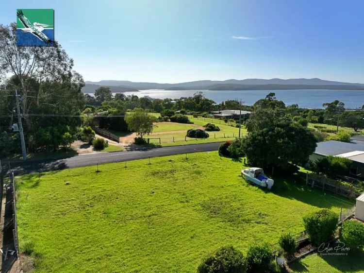 Vacant Land with Water Views Mirrabooka Hill 751sqm