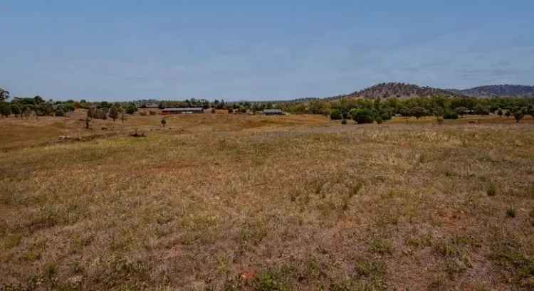 10 Acres R5 Zoned Land Two Titles Buildable