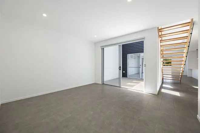 Modern Designer Home in Sunshine Cove Maroochydore