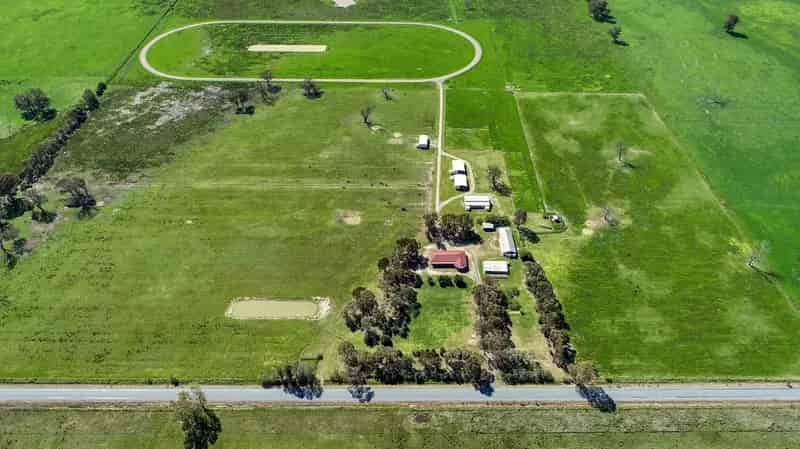 92HA WITH LOTS OF OPPORTUNITY