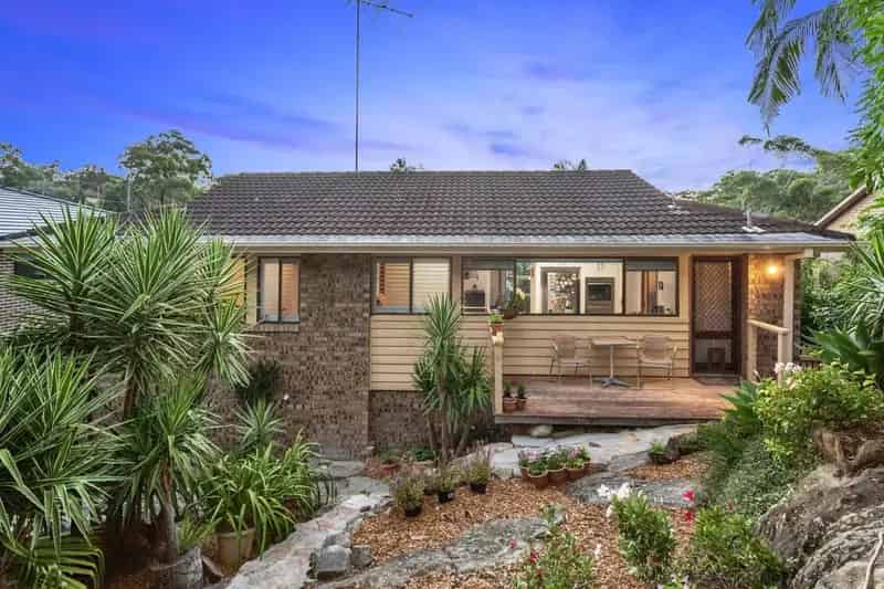 Real Estate For Lease - 16 Sprigg Place - Mount Colah , NSW