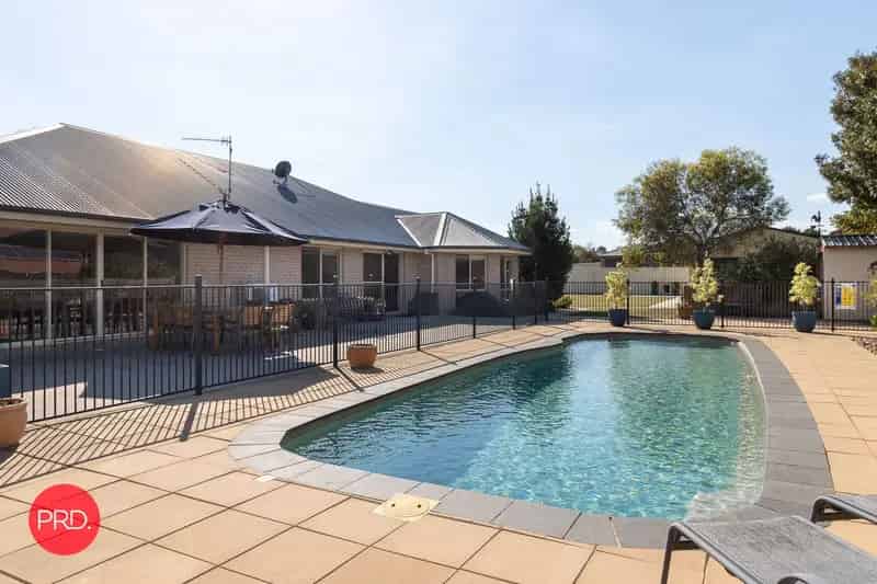 ** Perfect for extended families **