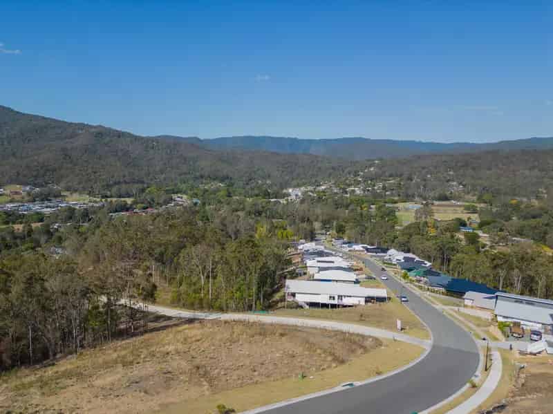 Build Your Dream Home in Canungra!