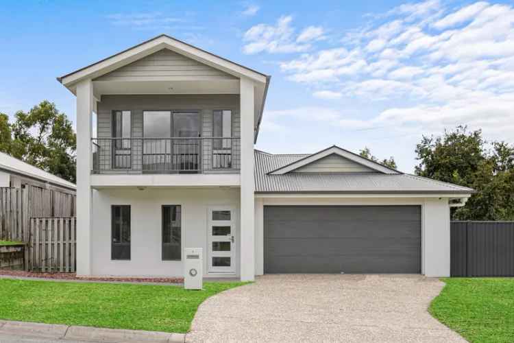 Stunning Family Home in Coomera Springs