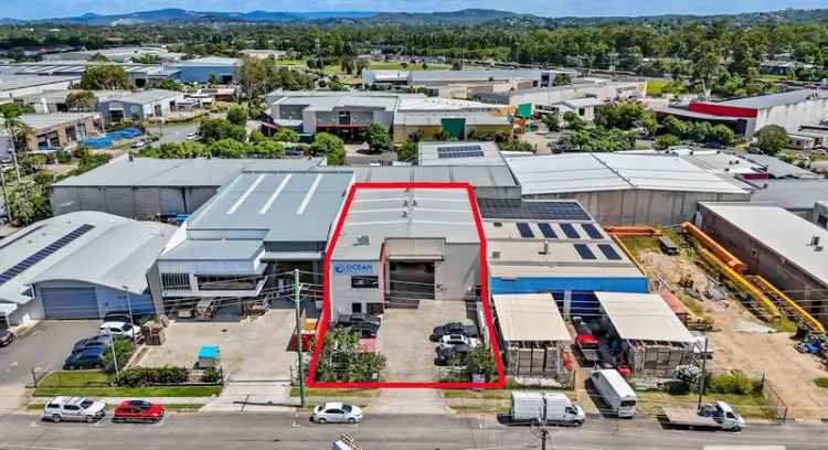 Buy Warehouse in Loganholme with High Clearance Features