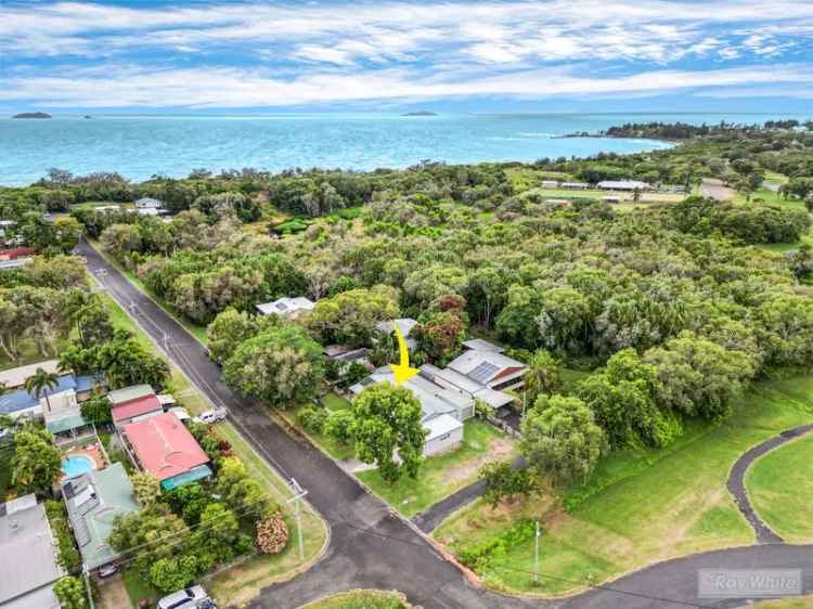 Beachside Bliss Fully Renovated Home Near Emu Park