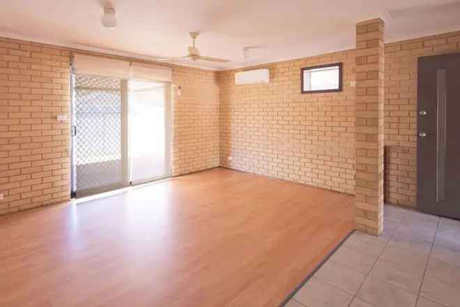 House For Sale in Geraldton, Western Australia