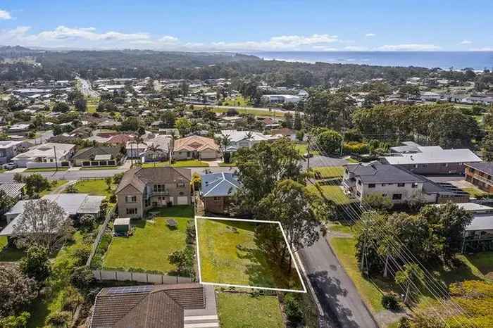 Elevated Block with Ocean Views in Woolgoolga