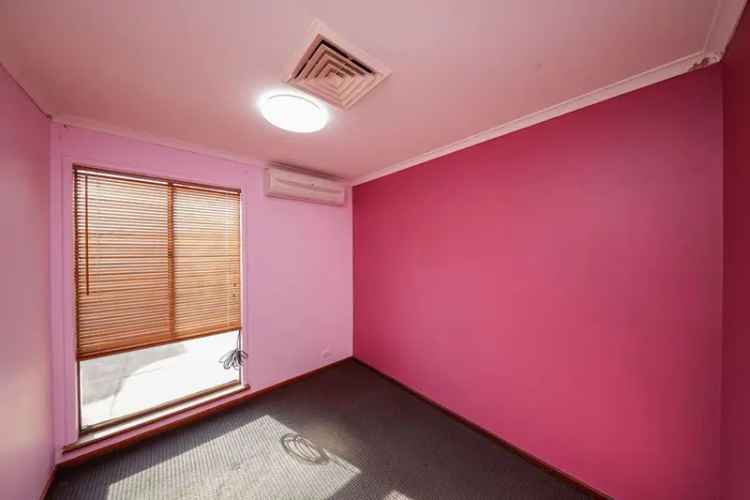 Buy 3 Bedroom Brick Unit in Karratha with Garden and Patio