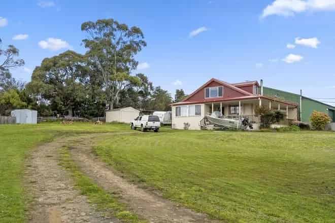 House For Sale , 23A, Esplanade East, Triabunna, Tasmania