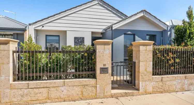 House For Sale in City of Rockingham, Western Australia