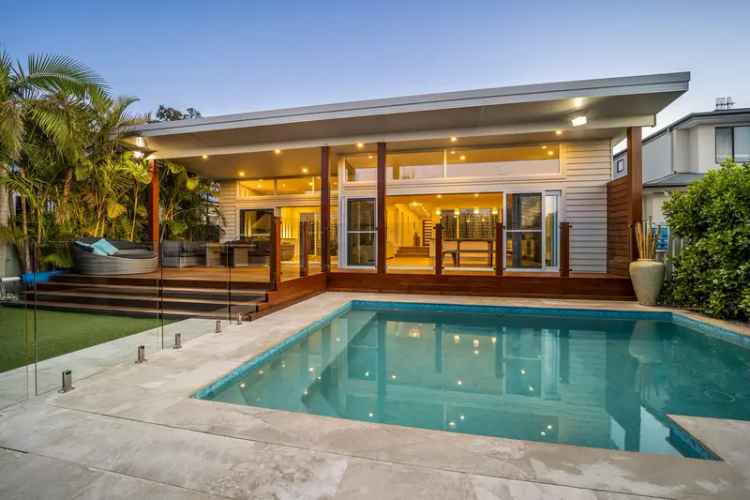 Single Level Shelly Beach Luxury