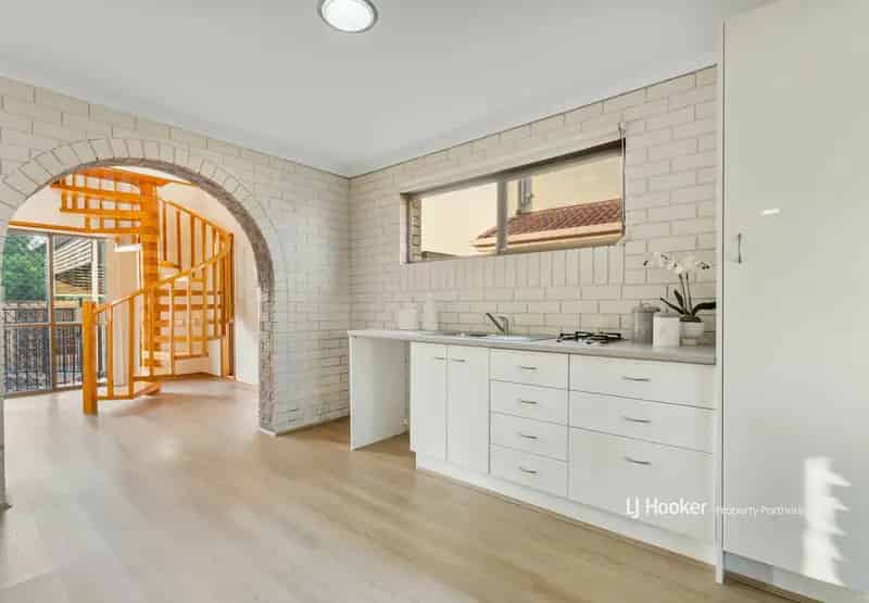 House For Sale , 41, Estoril Street, City of Brisbane, Queensland