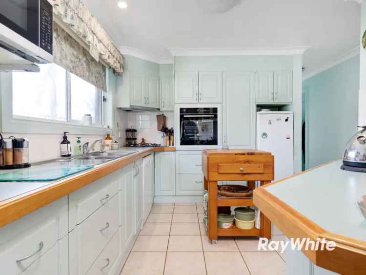 Moruya Heads River View Home - Multi Living Opportunity