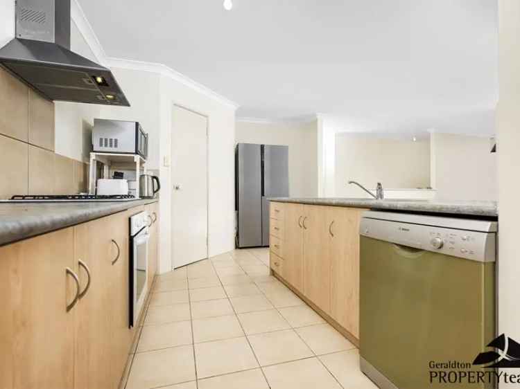 House For Sale in Geraldton, Western Australia