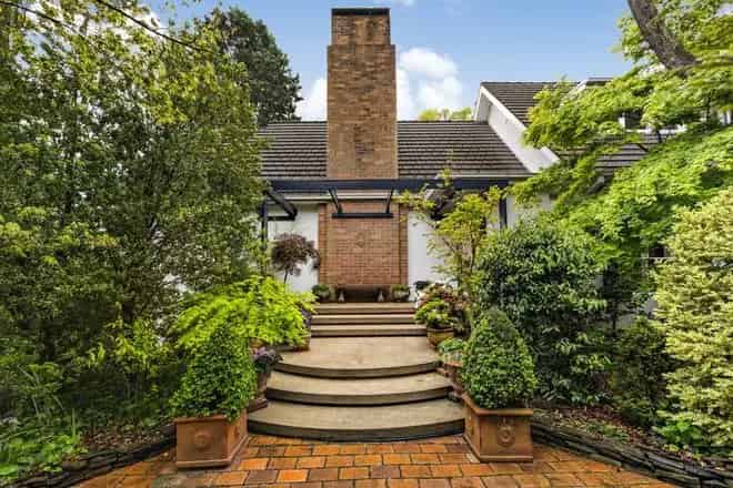 House For Sale , 58, Garibaldi Street, Armidale, New South Wales