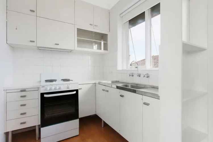 2 rooms apartment of 139 m² in Melbourne