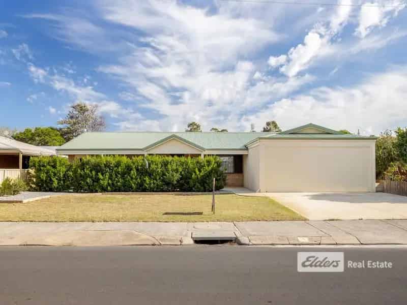 House For Sale , Burekup, Western Australia
