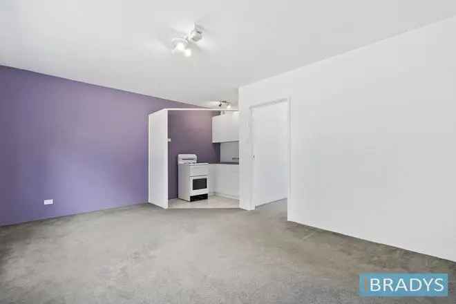 Apartment For Rent in North Canberra, Australian Capital Territory