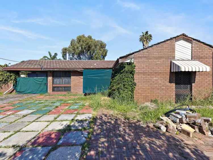 House For Sale in City of Gosnells, Western Australia