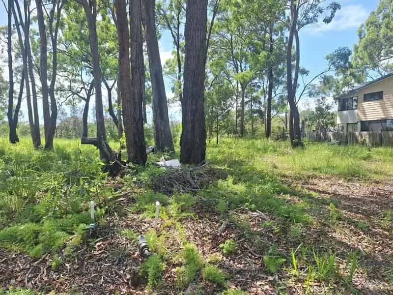 Buy waterfront land in Perulpa Island with stunning views and privacy