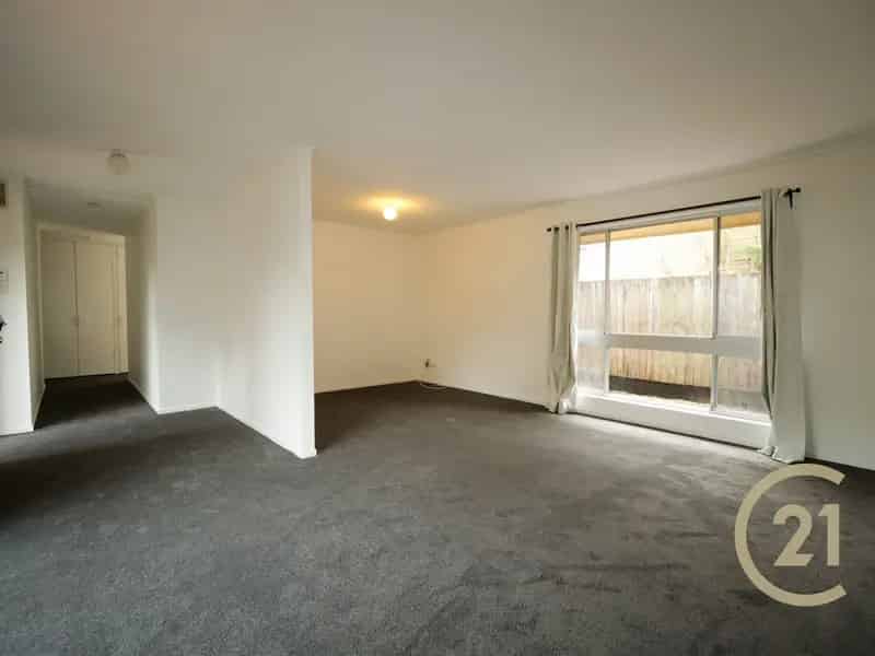 32 Virae Street, The Gap QLD 4061 - House For Lease