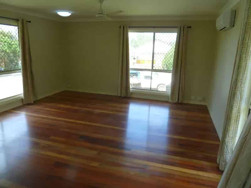 Real Estate For Lease - 18 Fleur Street - Woodridge , QLD