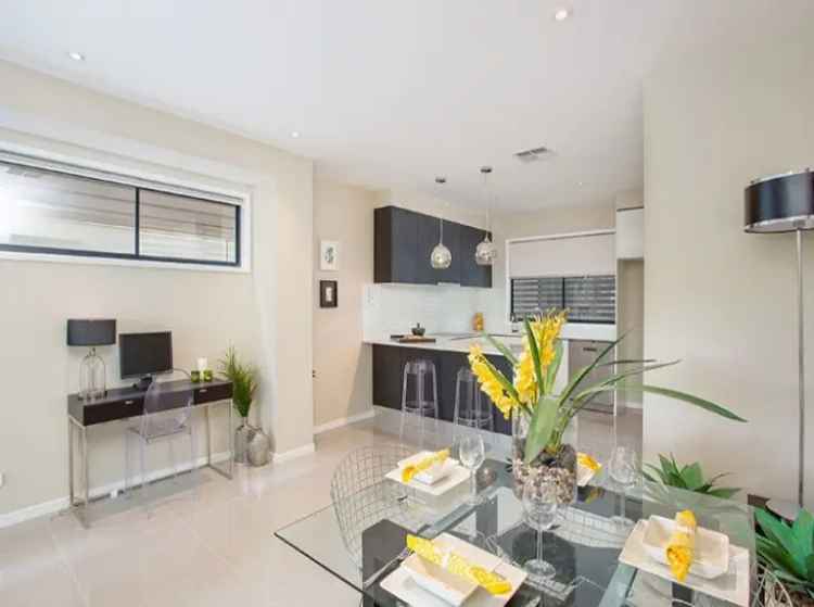 Three Level Executive Townhouse Brisbane