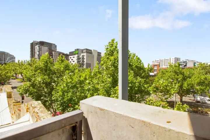 Bright 1-Bedroom Apartment Melbourne Modern Elegance Double-Glazed