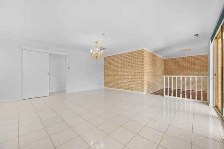 House For Sale in City of Swan, Western Australia