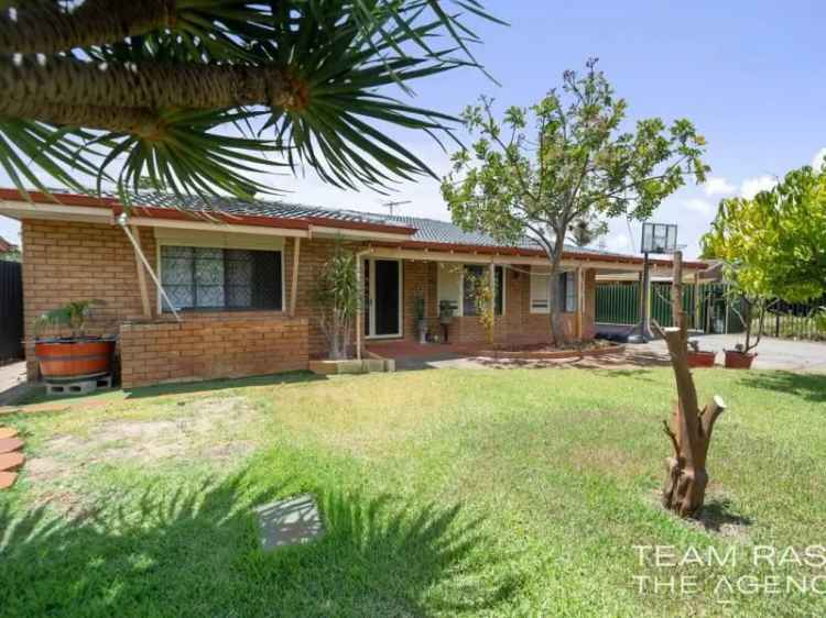 House For Sale in City of Swan, Western Australia