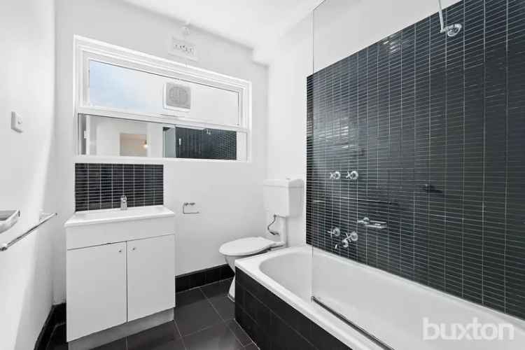 1 Bedroom Apartment Melbourne City Center 202m²