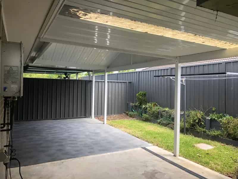 MODERN UNIT IN QUIET LOCATION