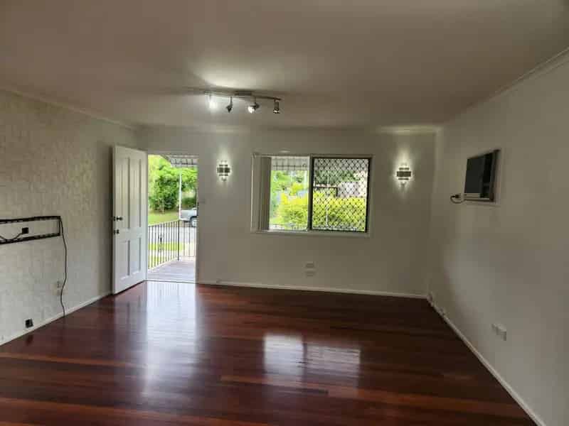 Real Estate For Lease - 18 Forestglen Crescent - Browns Plains , QLD