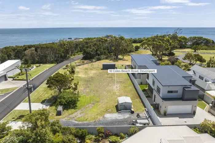 Land For Sale in Devonport, Tasmania