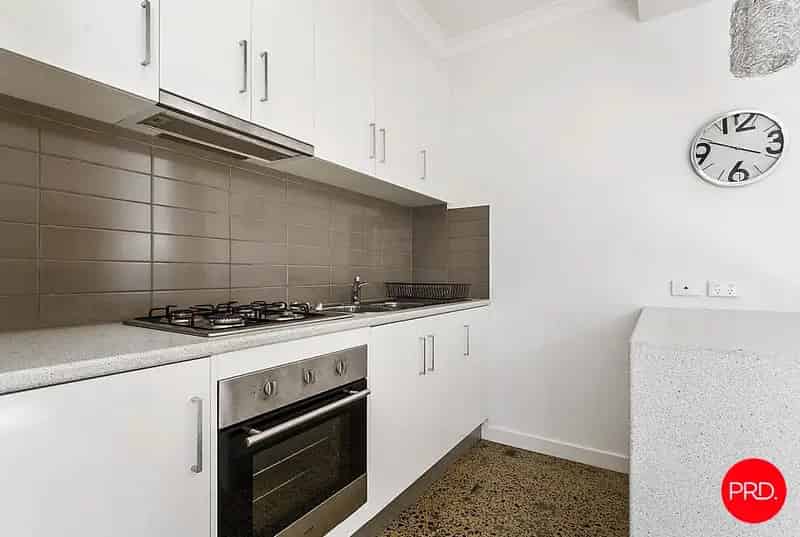 Fully Furnished Home - Close to Lake Weeroona