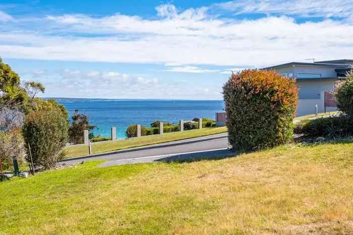 Land For Sale in Binalong Bay, Tasmania