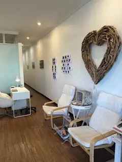 Beauty & Tanning Salon for sale