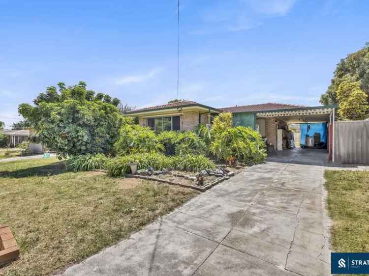 House For Sale in City of Canning, Western Australia