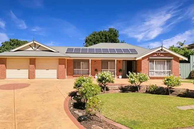 House For Sale in 18, Kingfisher Drive, Light Regional Council, South Australia