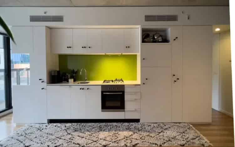 1 room apartment of 141 m² in Melbourne