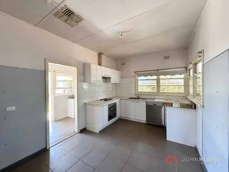 House For Rent , Wagga Wagga City Council, New South Wales
