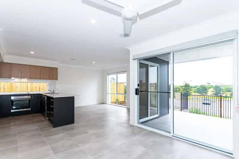 Real Estate For Lease - 15 Silurian Lane - Kallangur , QLD