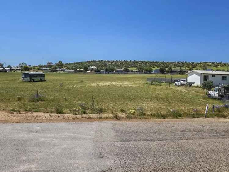 Land For Sale in Shire Of Chapman Valley, Western Australia