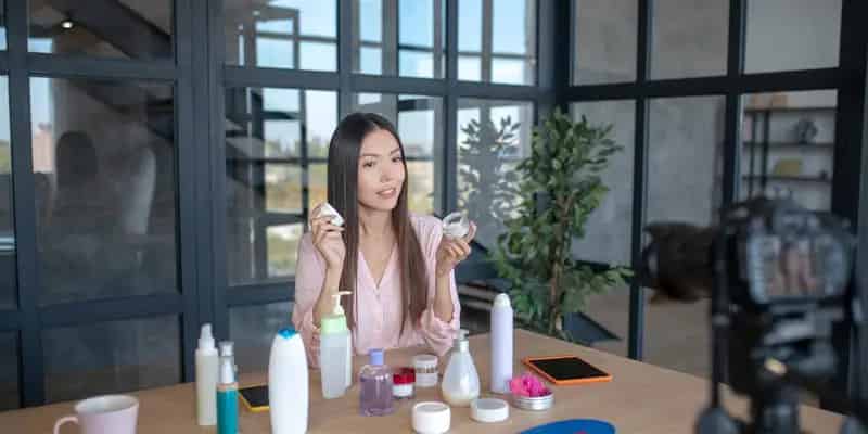 Buy E-commerce Store in Australia with Celebrity Hair Brand Features