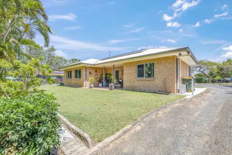 Buy Family Home with Pool and Alfresco in Moore Park Beach