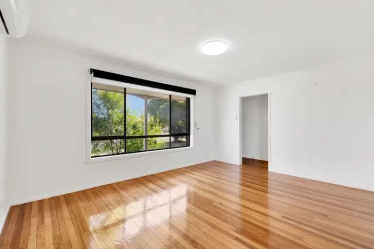 3 Bedroom House 202m2 Melbourne